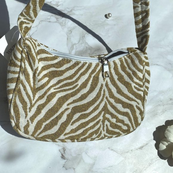 Hc Boutique Women's Tan & White Zebra Striped Shoulder Bag - Picture 4 of 5